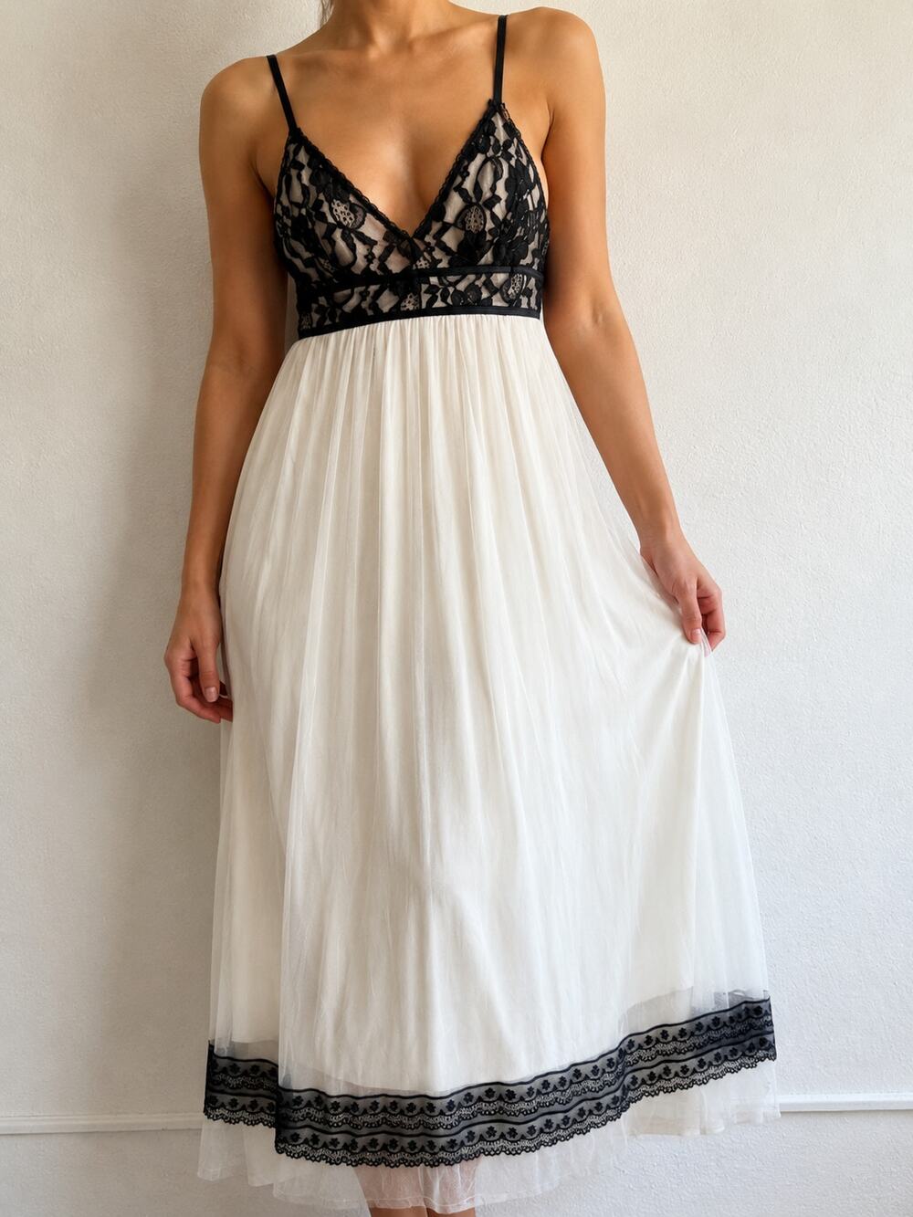 Jessica McClintock Vintage White Tulle Maxi Slip Dress Black Lace 5 Romantic